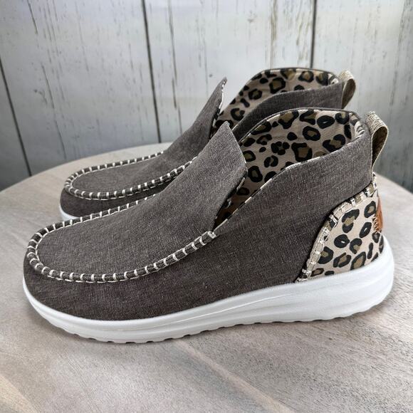 Hey Dude Denny Crafted Leopard Womens Bootie Size 10 Brown Slip On Shoe New - Picture 4 of 11